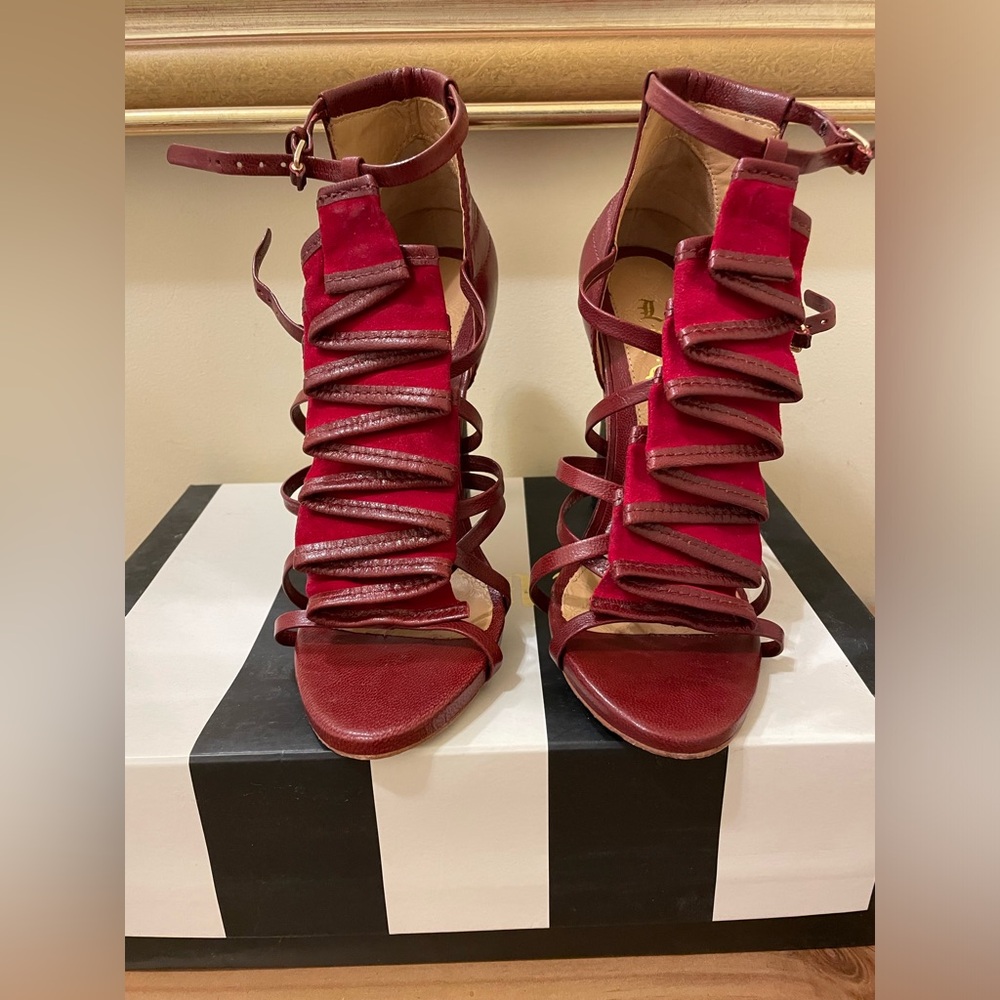 L.A.M.B. Leather Shoes - 6.5 - Picture 2 of 7